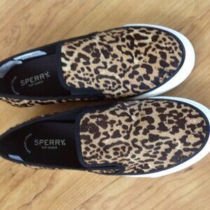 New Sperry Animal Print Calf Hair Slip on Sneakers Sz 7.5
